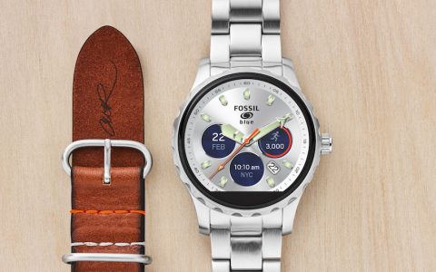 化石表(Fossil)雄心勃勃的計劃通過混合智能手表拯救石英手表