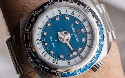 動手操作：Favre-Leuba Raider Harpoon 42 手表尺寸恰到好處