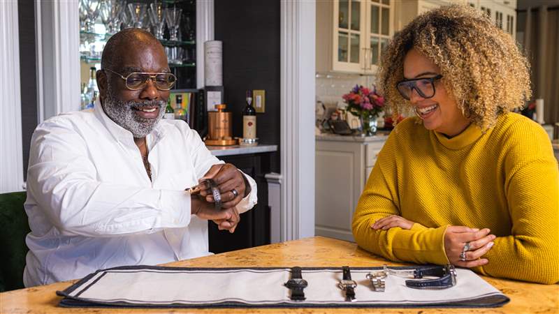 與收藏家兼起重機(jī)操作員Allen Wright談?wù)撌直? src=