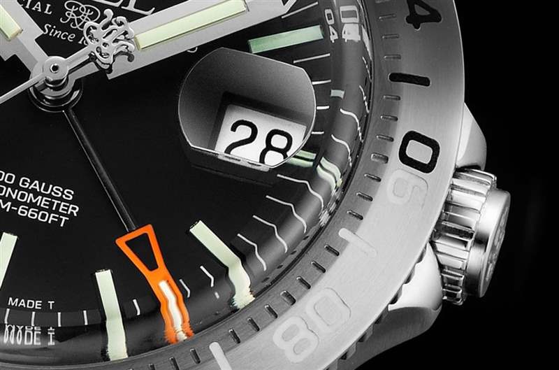 10萬預(yù)算探險(xiǎn)家替代方案BALL WATCH Outlier 7個(gè)超吸引人亮點(diǎn)