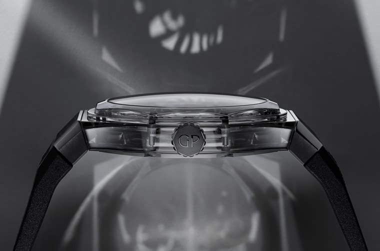 GP芝柏表Laureato再次搭配藍(lán)寶石透明表殼展現(xiàn)鏤空機芯之美