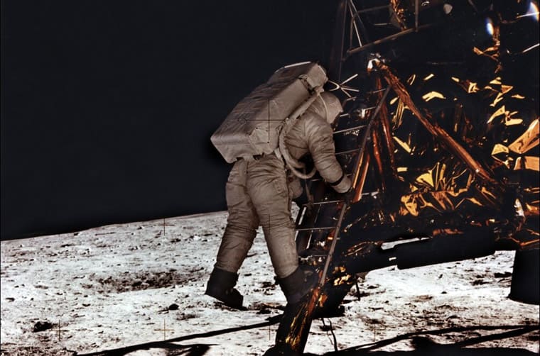 傳奇太空人Aldrin慶祝阿波羅11號(hào)發(fā)射周年手上亮出3支最有意義的超霸手表